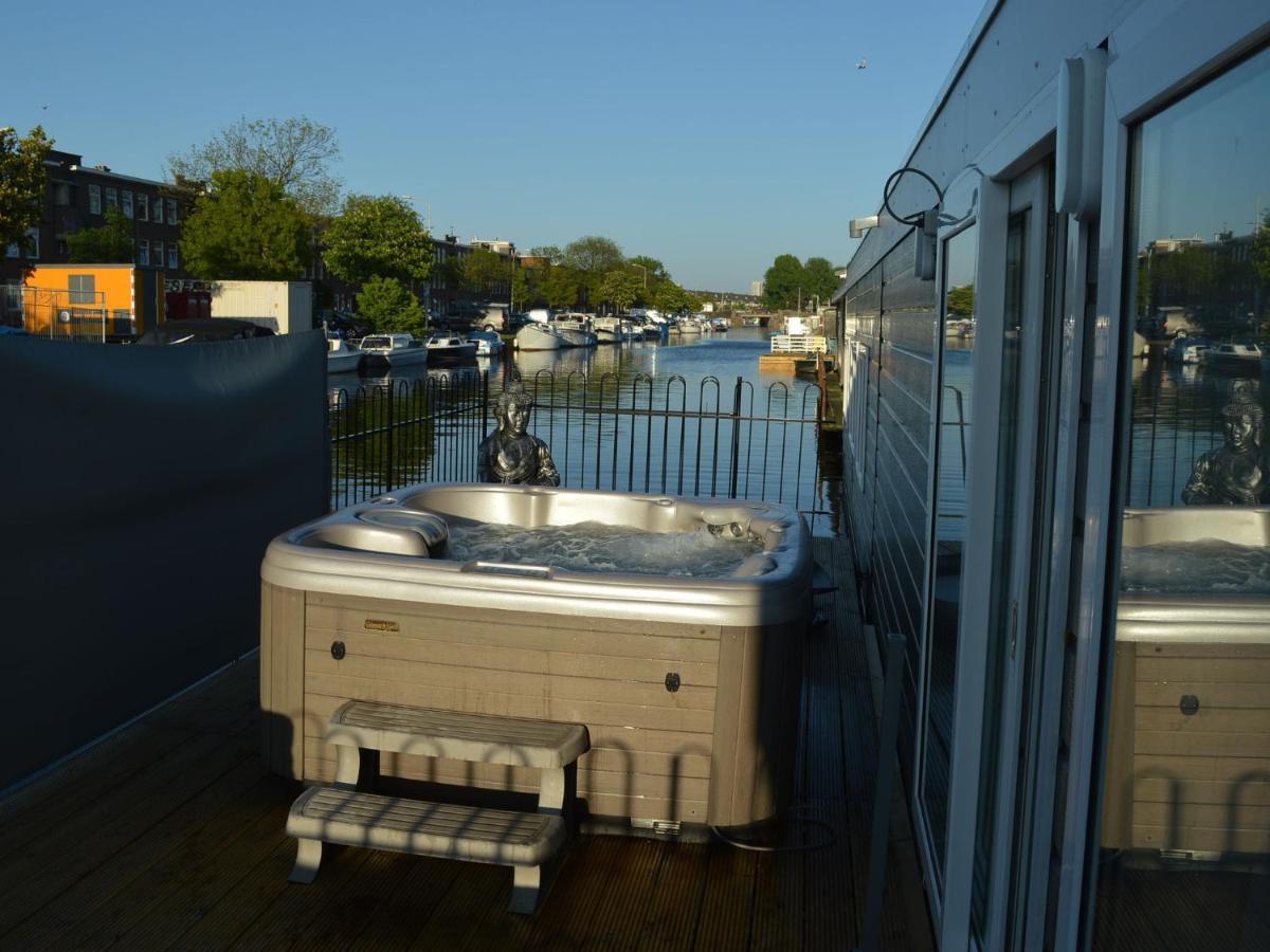 Beautiful Houseboat With Terrace Jacuzzi 호텔 헤이그 외부 사진